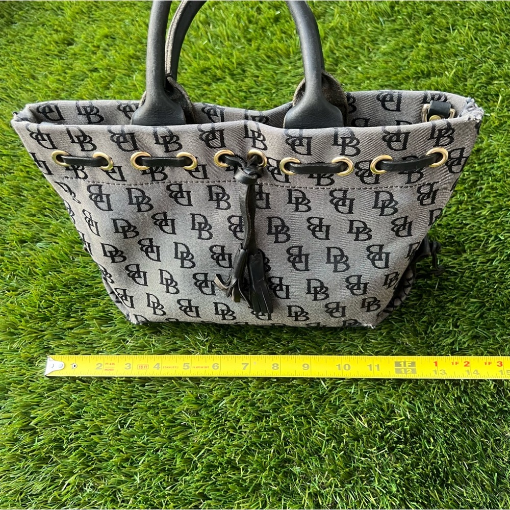 Dooney and Burke Vintage Signature Y2K Purse‎ - Picture 2 of 16